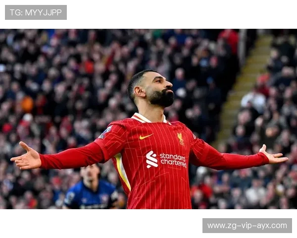 利物浦萨拉赫单挑防线脚下连扣射入远端：闪耀足坛的天才瞬间